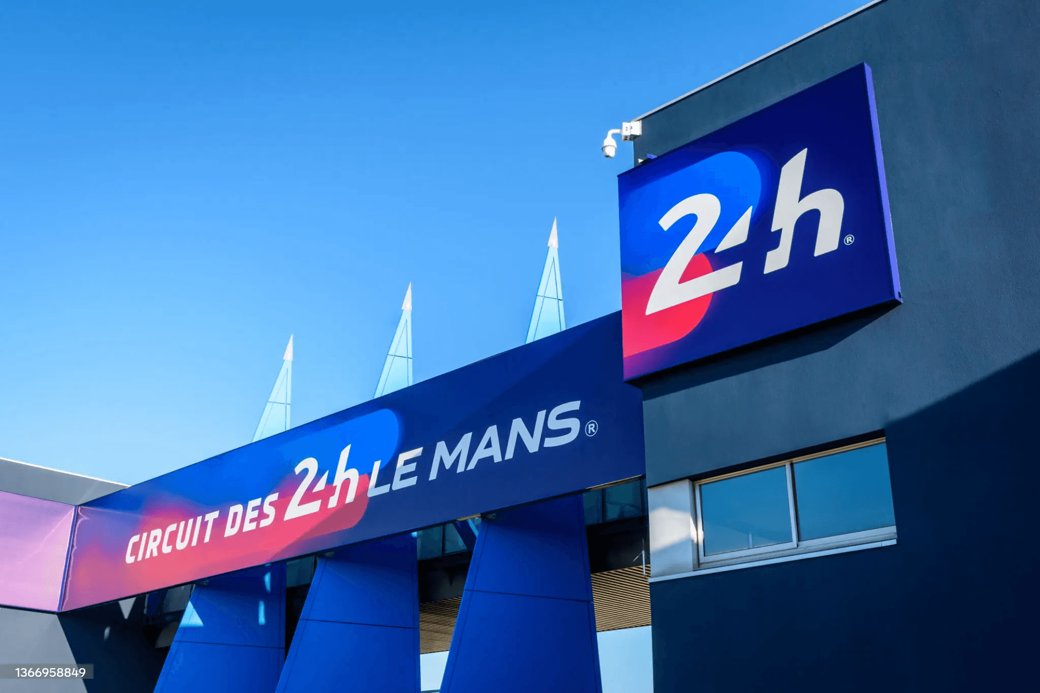 Parking 24h du Mans 2025 : comment partir tranquille depuis Rennes (sans stresser pour sa voiture) ?